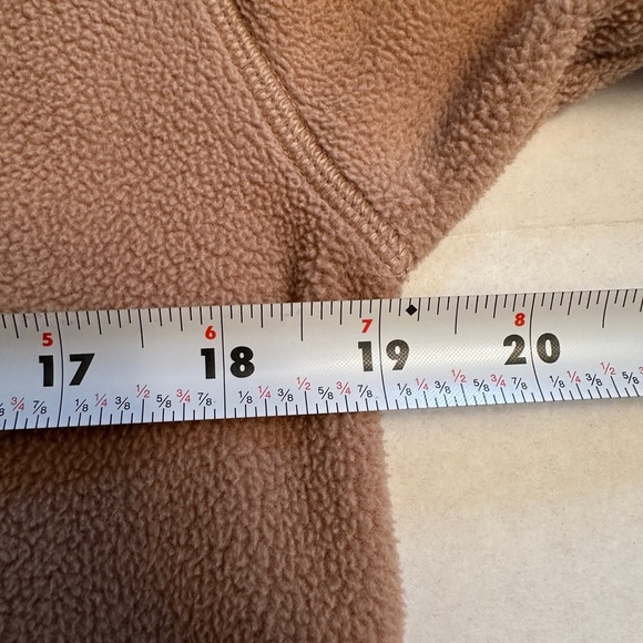 TNA Aritzia Women’s Size XS Cozy Fleece Cropped Hoodie Tan Hood Logo - Picture 7 of 9